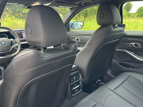 New 2025 BMW 330i Sedan w/ Premium Package image 14