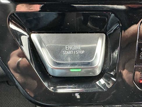 Used 2025 GMC Sierra 1500 Denali w/ Denali Reserve Package image 37