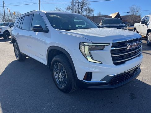 New 2026 GMC Acadia Elevation image 7