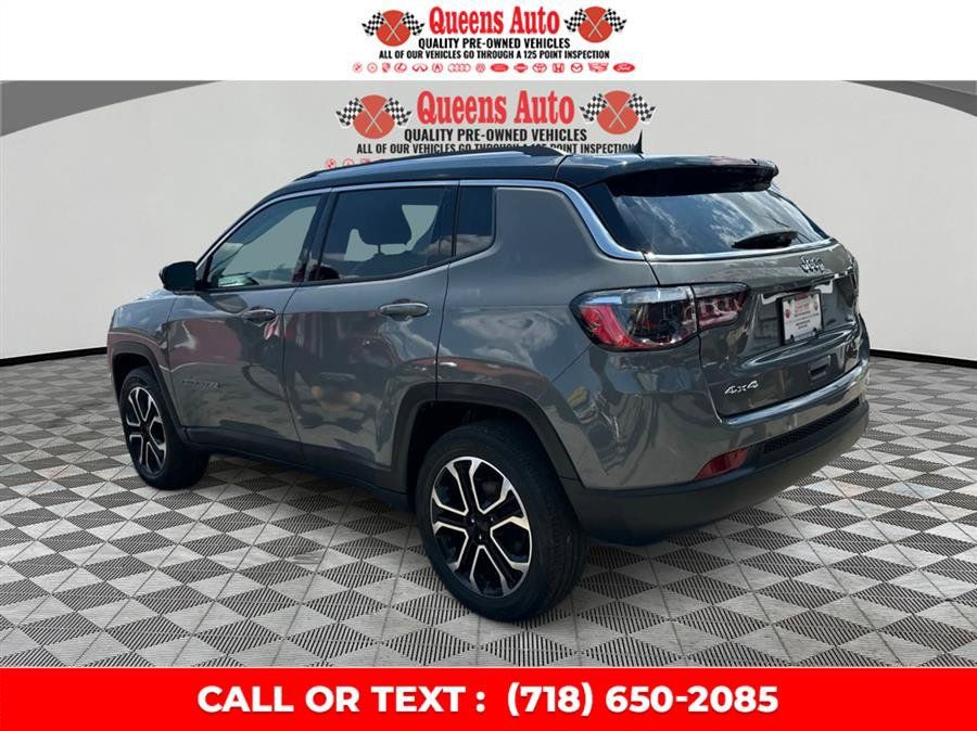 Used 2022 Jeep Compass Limited AWD/4WD image 4