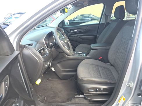 Used 2022 Chevrolet Equinox LT FWD image 7