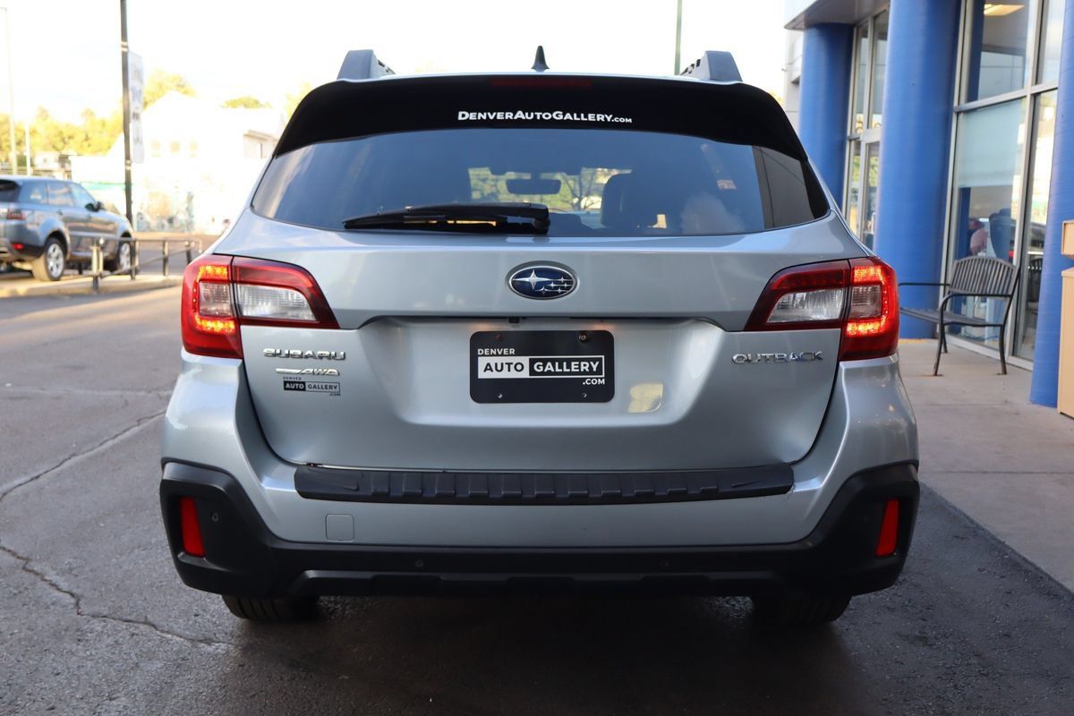 Used 2019 Subaru Outback 2.5i Limited AWD/4WD image 4