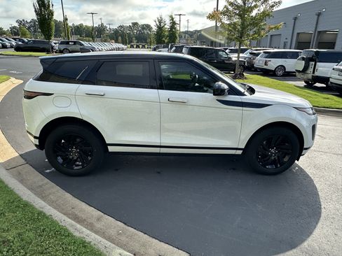 Used 2026 Land Rover Range Rover Evoque S AWD/4WD image 8