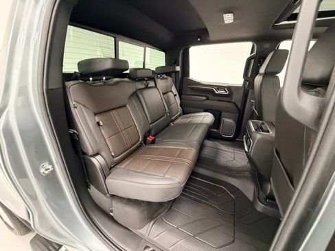 Certified 2025 Chevrolet Silverado 1500 High Country w/ High Country Premium Package image 29