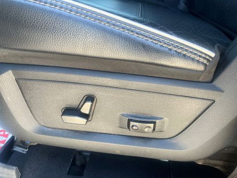 Used 2025 RAM 3500 Laramie w/ Sport Appearance Package AWD/4WD image 25