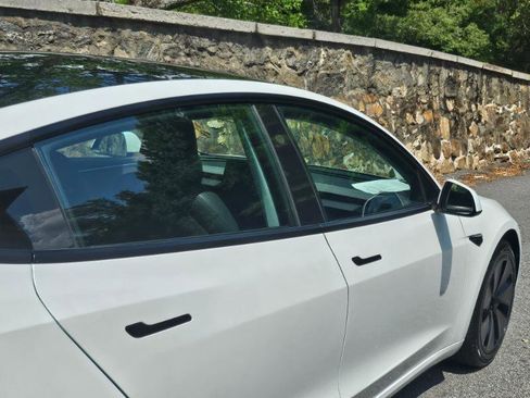 Used 2024 Tesla Model 3 RWD image 21