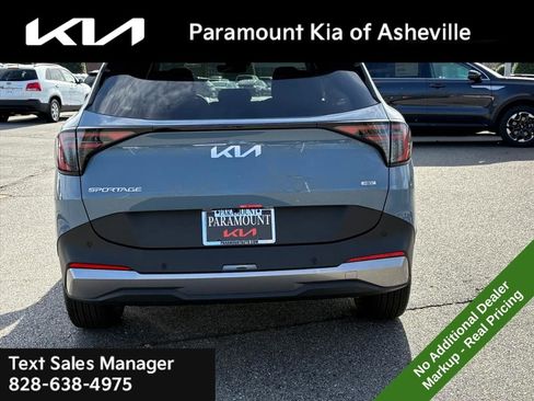 New 2026 Kia Sportage S image 5
