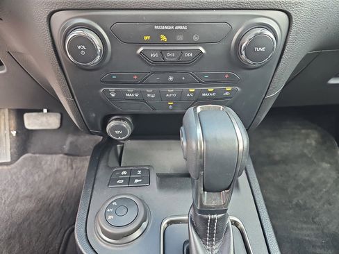 Used 2021 Ford Ranger XLT w/ Equipment Group 301A Mid AWD/4WD image 26
