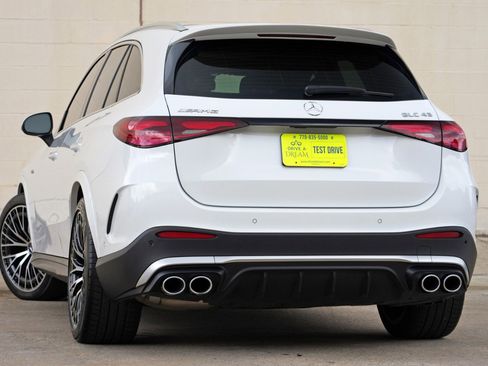 Used 2024 Mercedes-Benz GLC 43 AMG 4MATIC image 6