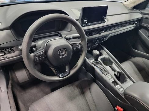 Certified 2023 Honda Accord EX image 11