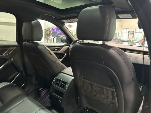 Used 2021 Jaguar F-PACE S AWD/4WD image 46