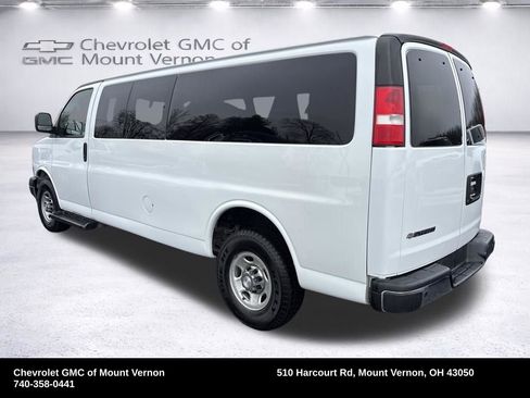 Used 2021 Chevrolet Express 3500 LT w/ LT Preferred Equipment Group image 3