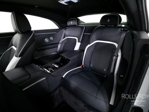 Used 2024 Rolls-Royce Spectre w/ Spectre Launch Package image 17