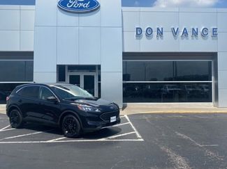 Used 2022 Ford Escape SE w/ Convenience Package image 1