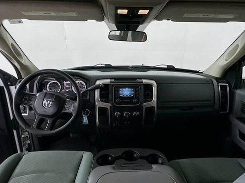 Used 2017 RAM 2500 SLT RWD image 3