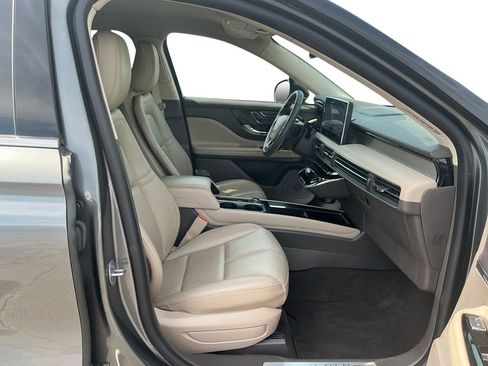 Certified 2024 Lincoln Corsair FWD image 22