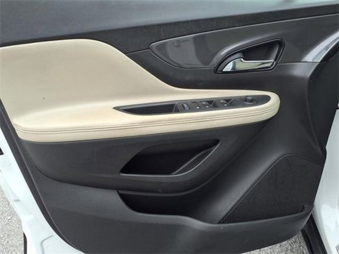 Used 2019 Buick Encore Essence w/ Experience Buick Package image 16