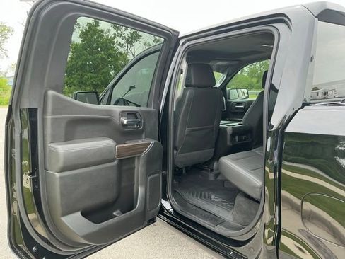 Used 2020 Chevrolet Silverado 1500 LT Trail Boss AWD/4WD image 16