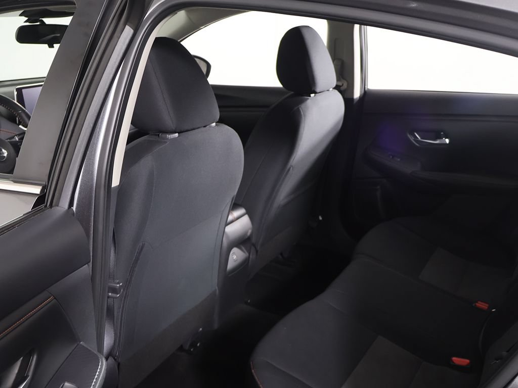 Used 2023 Nissan Sentra SR FWD image 24