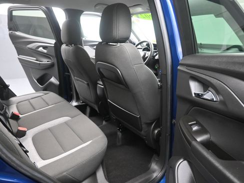 Used 2023 Chevrolet TrailBlazer LT AWD/4WD image 20