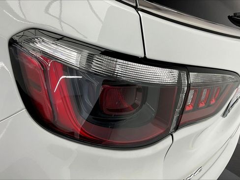 New 2026 Jeep Compass Limited image 16