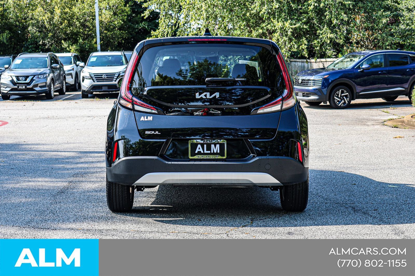 Used 2025 Kia Soul LX w/ LX Technology Package FWD image 12