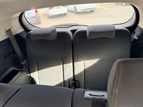 Used 2018 Kia Sorento LX image 13