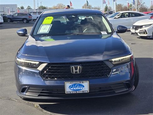 Used 2023 Honda Accord EX image 2