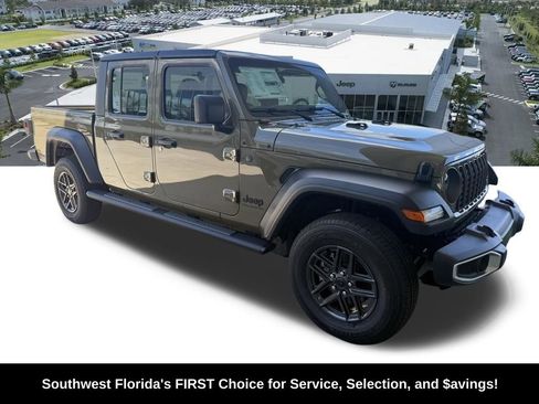 New 2026 Jeep Gladiator Sport AWD/4WD image 2