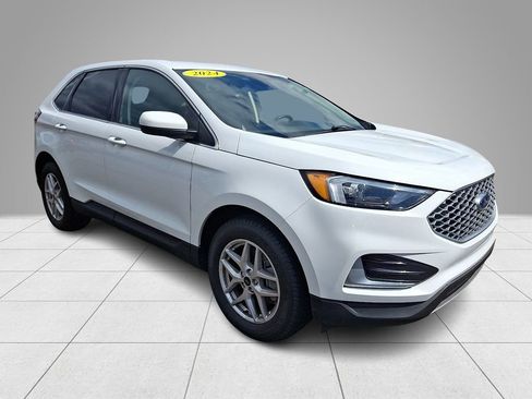Used 2024 Ford Edge SEL AWD/4WD image 4