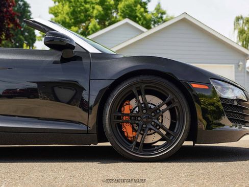 Used 2011 Audi R8 V8 AWD/4WD image 11