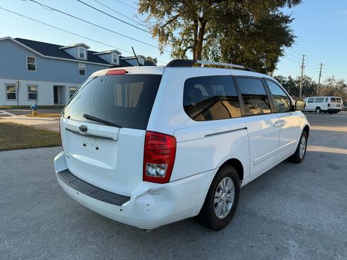 Used 2012 Kia Sedona LX w/ PWR Pkg image 7