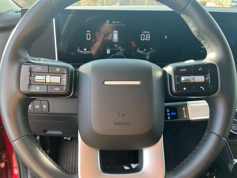 Used 2025 Hyundai Santa Fe SEL image 30