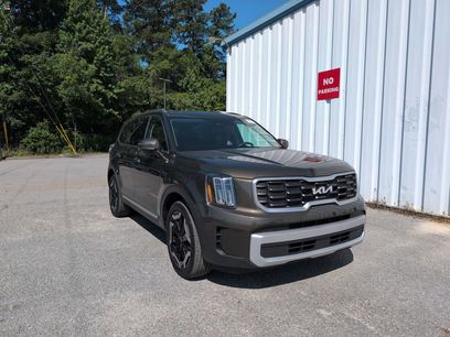 Used 2025 Kia Telluride S