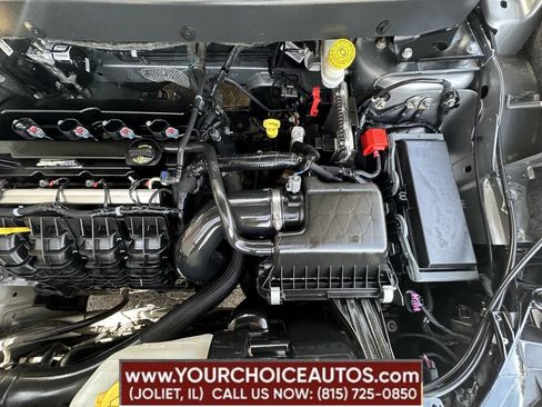 Used 2020 Dodge Journey SE FWD image 29
