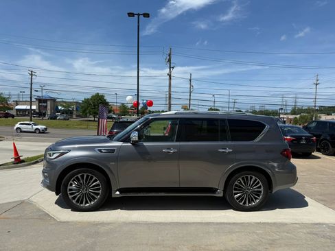 Used 2019 INFINITI QX80 Luxe w/ Proactive Package AWD/4WD image 7