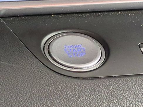 Used 2024 Hyundai Elantra Limited FWD image 37