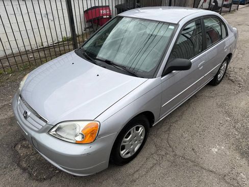 Used 2002 Honda Civic LX image 2