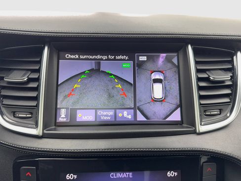 Used 2019 INFINITI QX50 Essential w/ Proactive Package AWD/4WD image 29