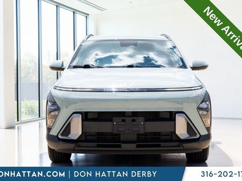 Used 2025 Hyundai Kona SEL FWD image 23