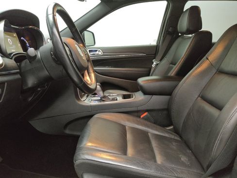 Used 2020 Jeep Grand Cherokee Limited RWD image 17