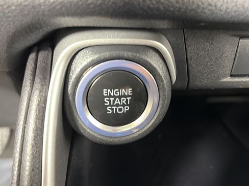 Used 2024 Toyota Grand Highlander AWD image 32