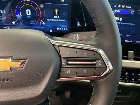 New 2026 Chevrolet Equinox LT w/ Safety and Technology Package AWD/4WD image 15