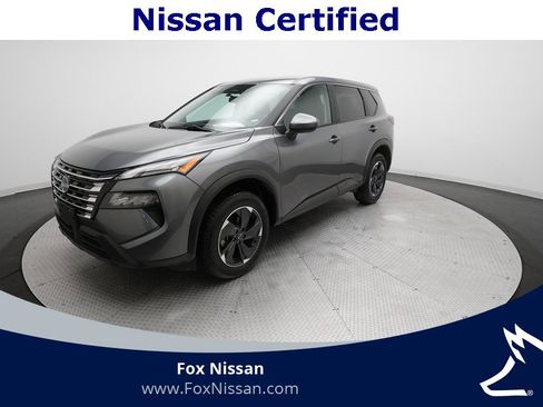 Certified 2024 Nissan Rogue SV image 1