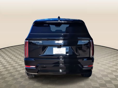 New 2025 Cadillac Escalade IQ Sport 2 image 18