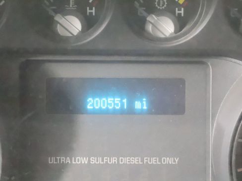 Used 2015 Ford F250 XL w/ Power Equipment Group image 30