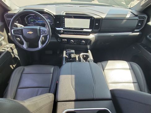 Used 2023 Chevrolet Silverado 1500 LTZ w/ LTZ Convenience Package II RWD image 20