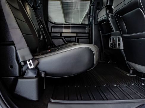 Used 2020 Ford F150 Raptor w/ Equipment Group 802A Luxury image 33