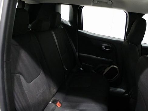 Used 2015 Jeep Renegade Sport w/ Power & Air Group image 26