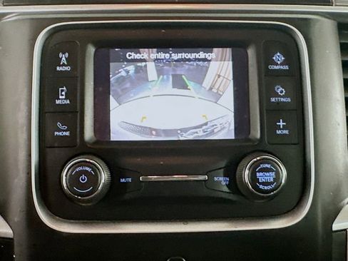 Used 2022 RAM 1500 Classic SLT image 14